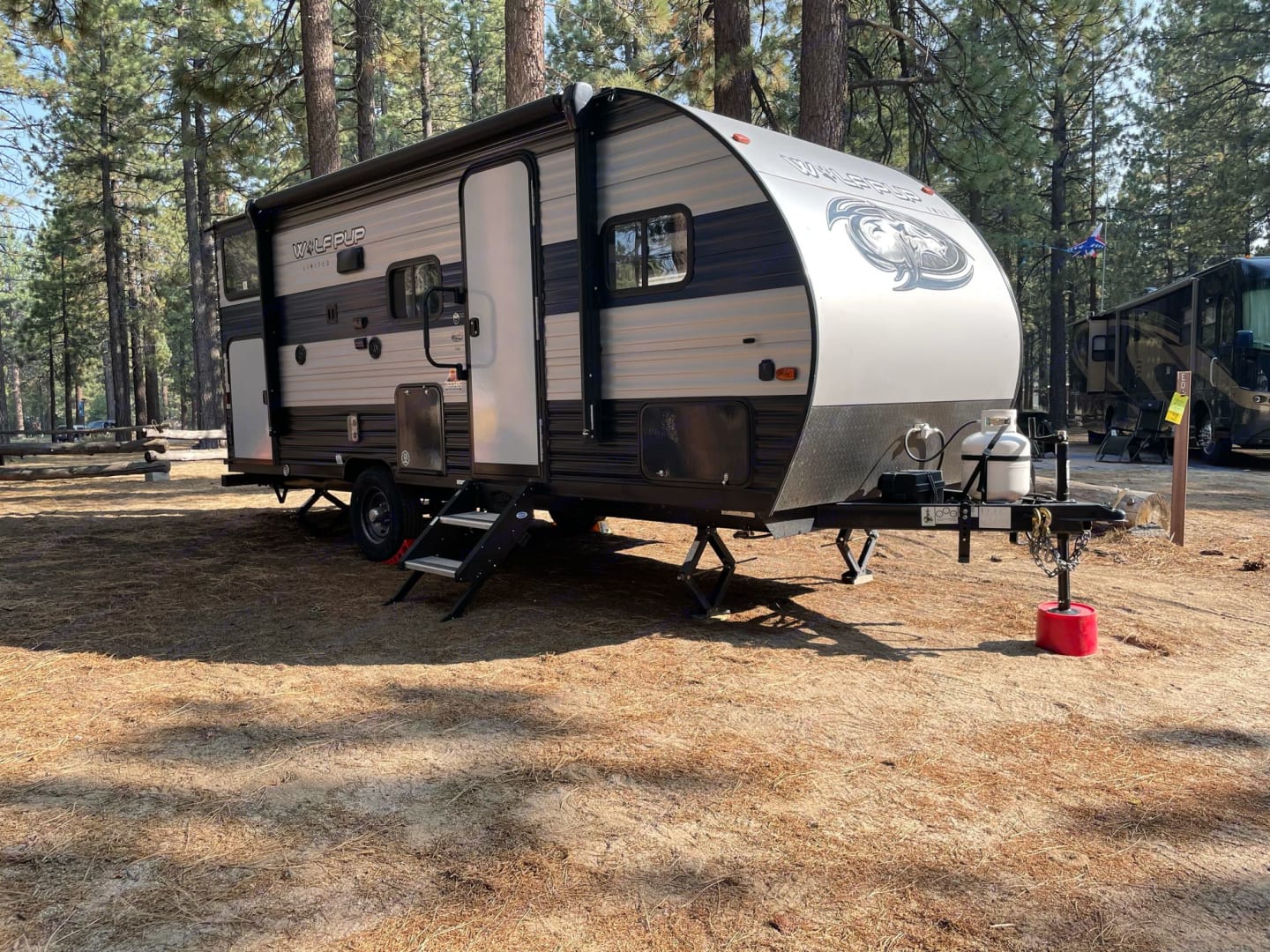 Forest River Wolf Pup Limited 17jg w/ Slide - Reno RV Rental